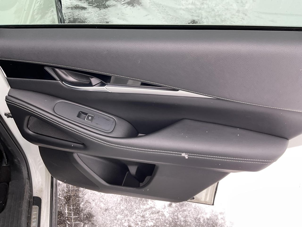 2024 Infiniti QX60 PURE 4dr All-Wheel Drive Photo