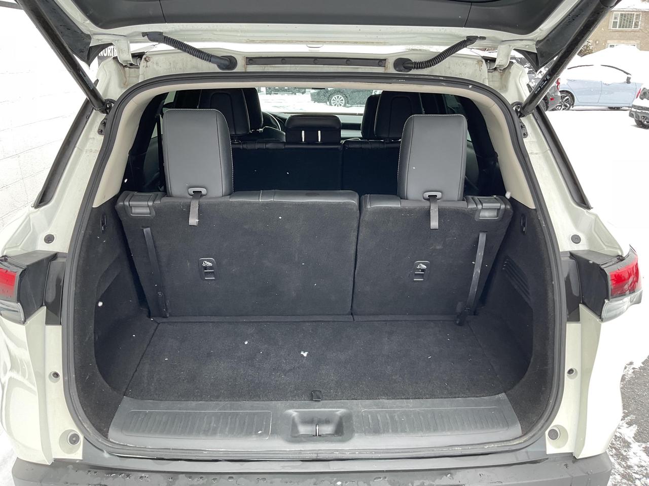 2024 Infiniti QX60 PURE 4dr All-Wheel Drive Photo