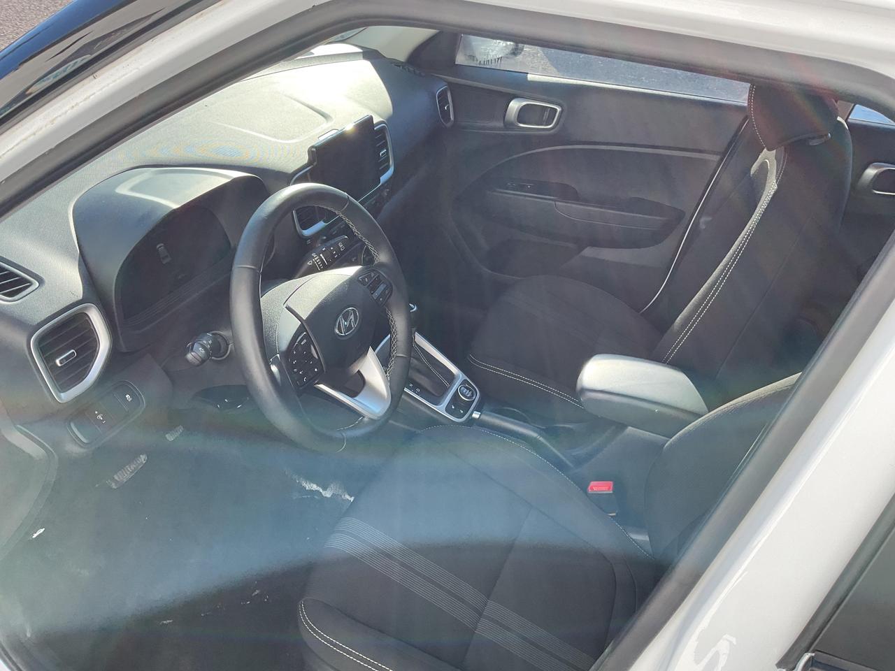 2025 Hyundai Venue  Photo