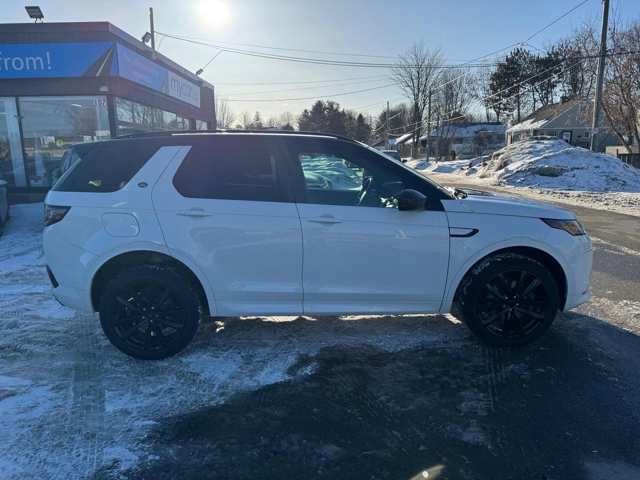 2023 Land Rover Discovery Sport R-Dynamic HSE 4dr All-Wheel Drive Photo