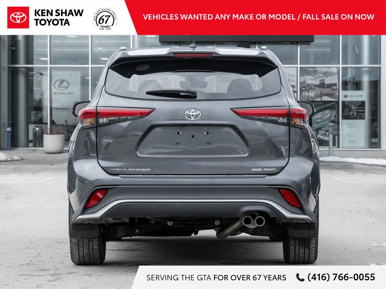 2023 Toyota Highlander XSE 4dr All-Wheel Drive Photo