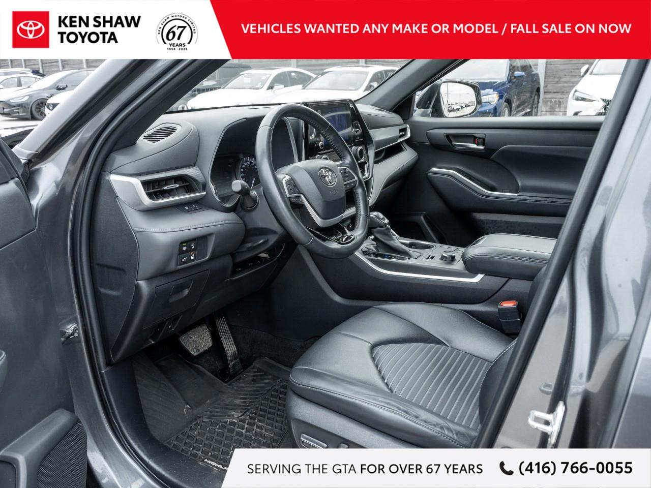 2023 Toyota Highlander XSE 4dr All-Wheel Drive Photo