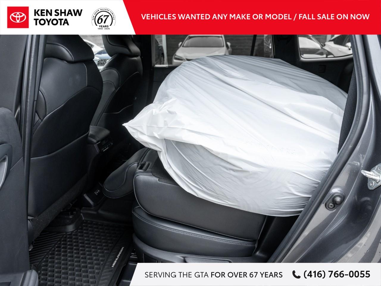 2023 Toyota Highlander XSE 4dr All-Wheel Drive Photo