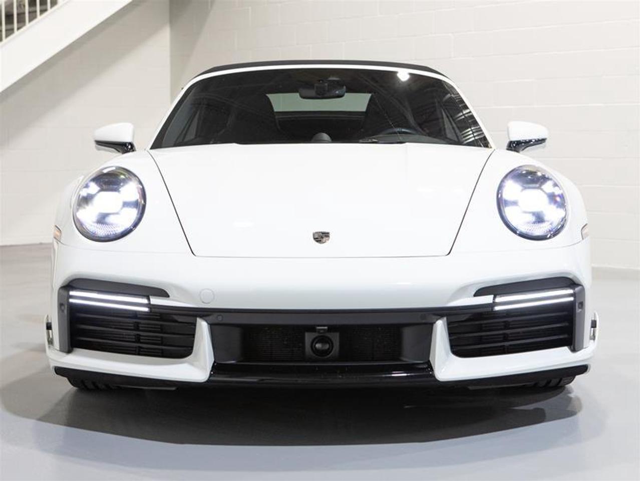 2021 Porsche 911 Turbo S Cabriolet PDK Photo