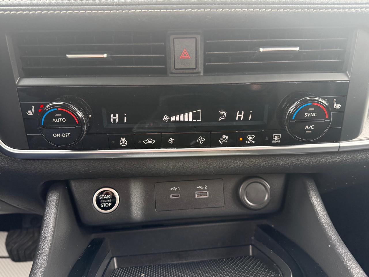 2023 Nissan Rogue SV Midnight Edition 4dr All-Wheel Drive Sport Utility Photo