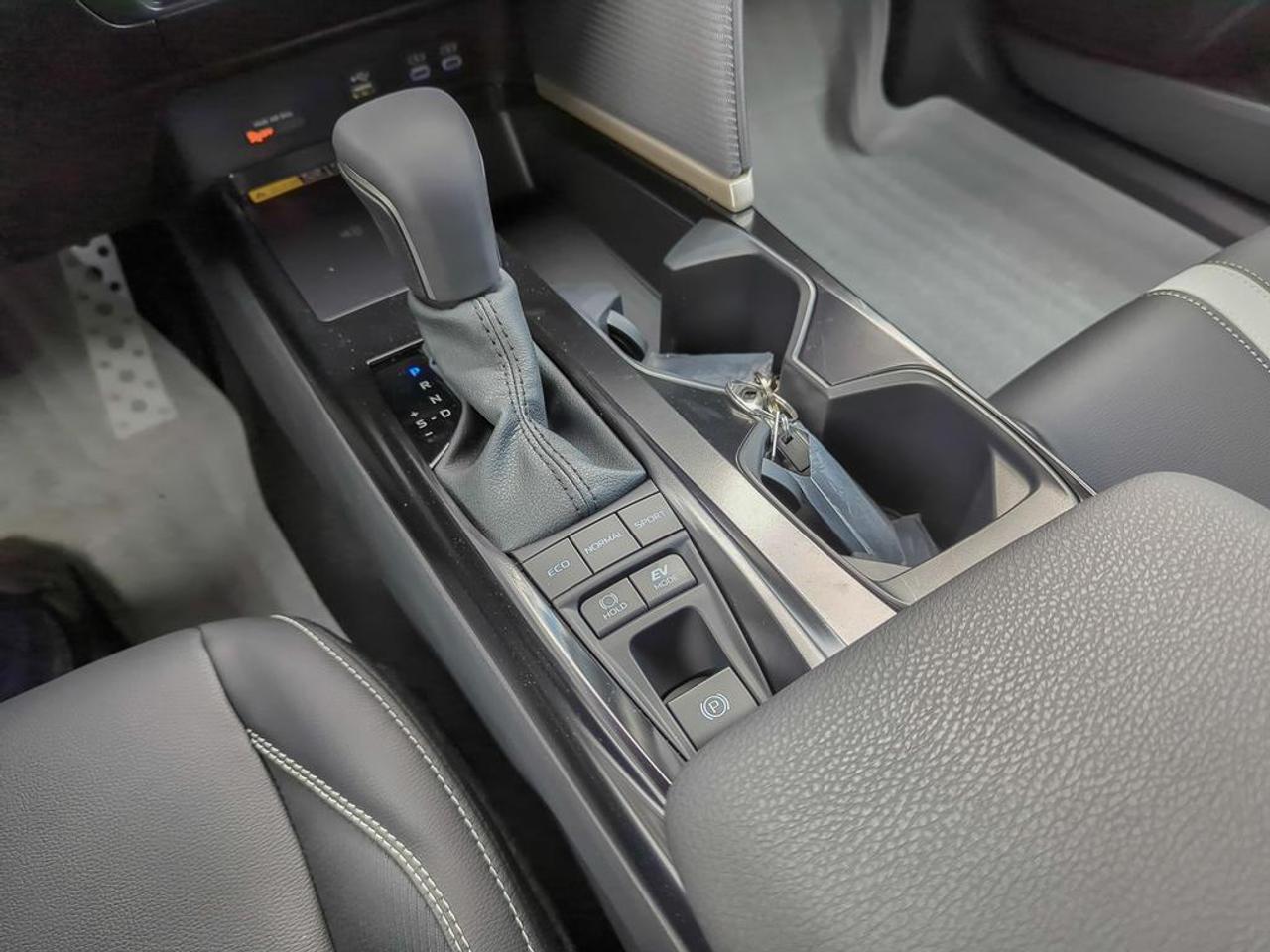 2026 Toyota Camry SE 4dr Front-Wheel Drive Sedan Photo