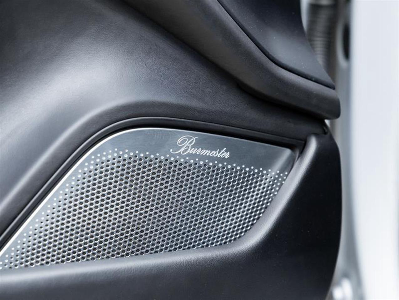 2024 Porsche Taycan  Photo