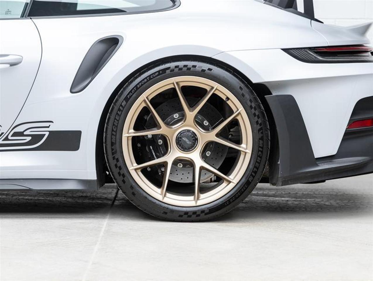 2025 Porsche 911  Photo