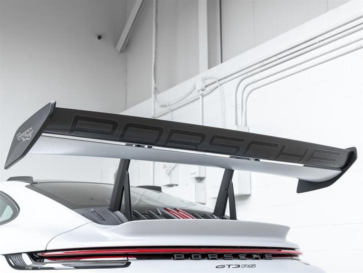 2025 Porsche 911  Photo