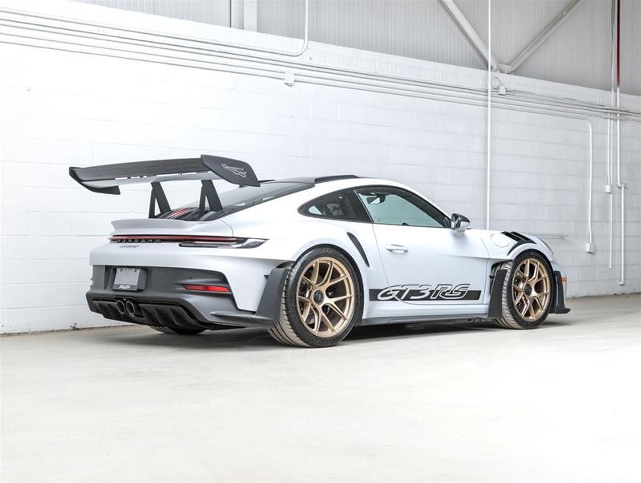 2025 Porsche 911  Photo