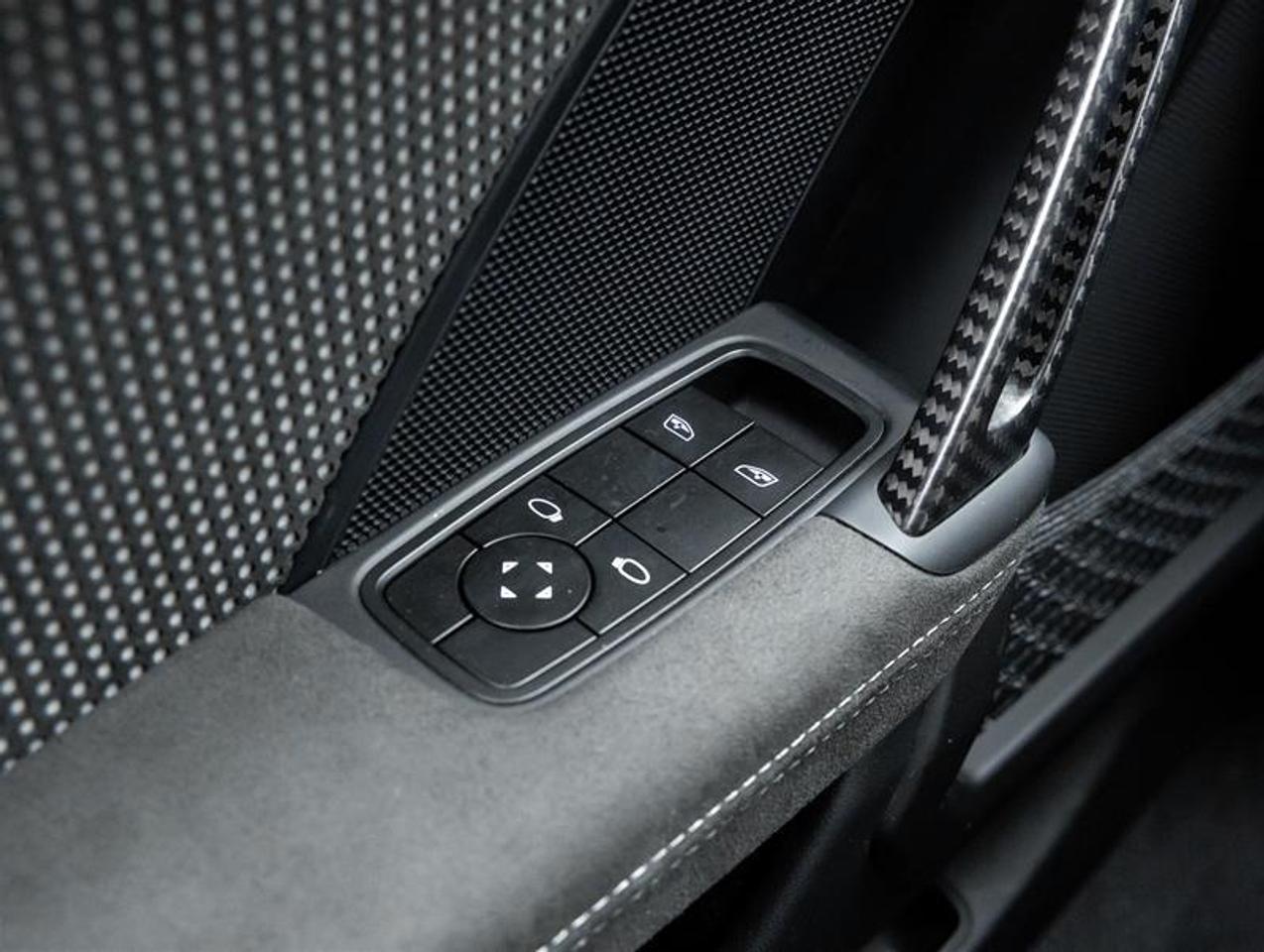 2025 Porsche 911  Photo