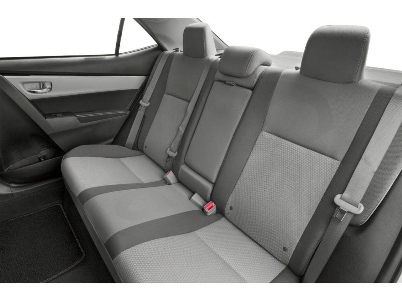 2018 Toyota Corolla LE (CVTi-S) 4dr Sedan Photo