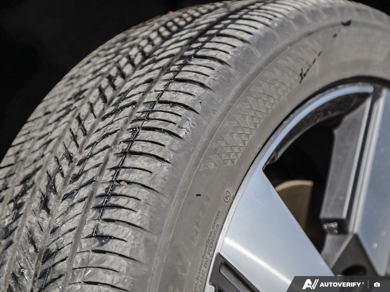 2025 Hyundai Santa Fe HEV Preferred w/Trend Package 4dr All-Wheel Drive Photo