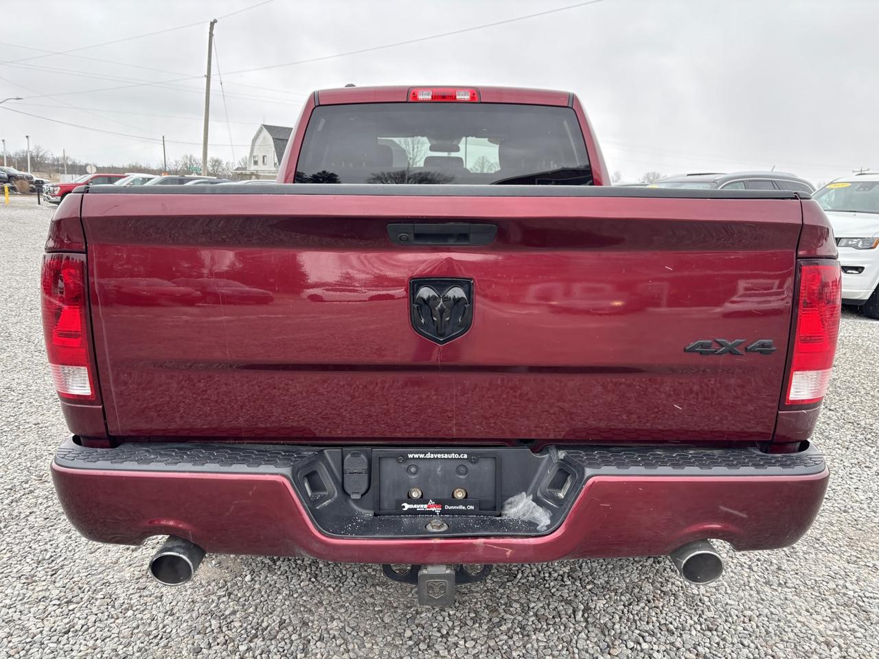 2019 RAM 1500 TRADESMAN Photo3