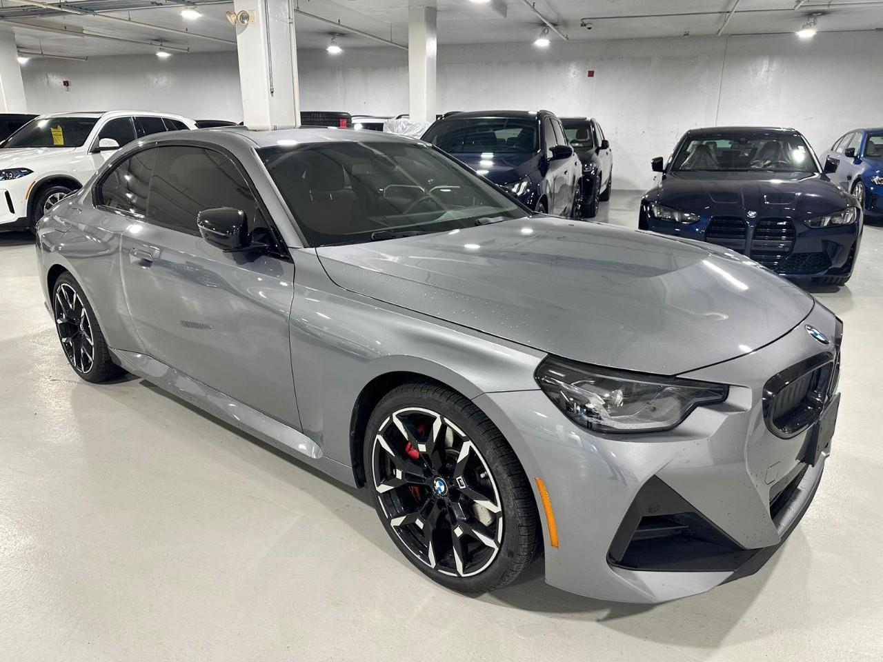 2025 BMW 230 i xDrive 2dr All-Wheel Drive Coupe Photo