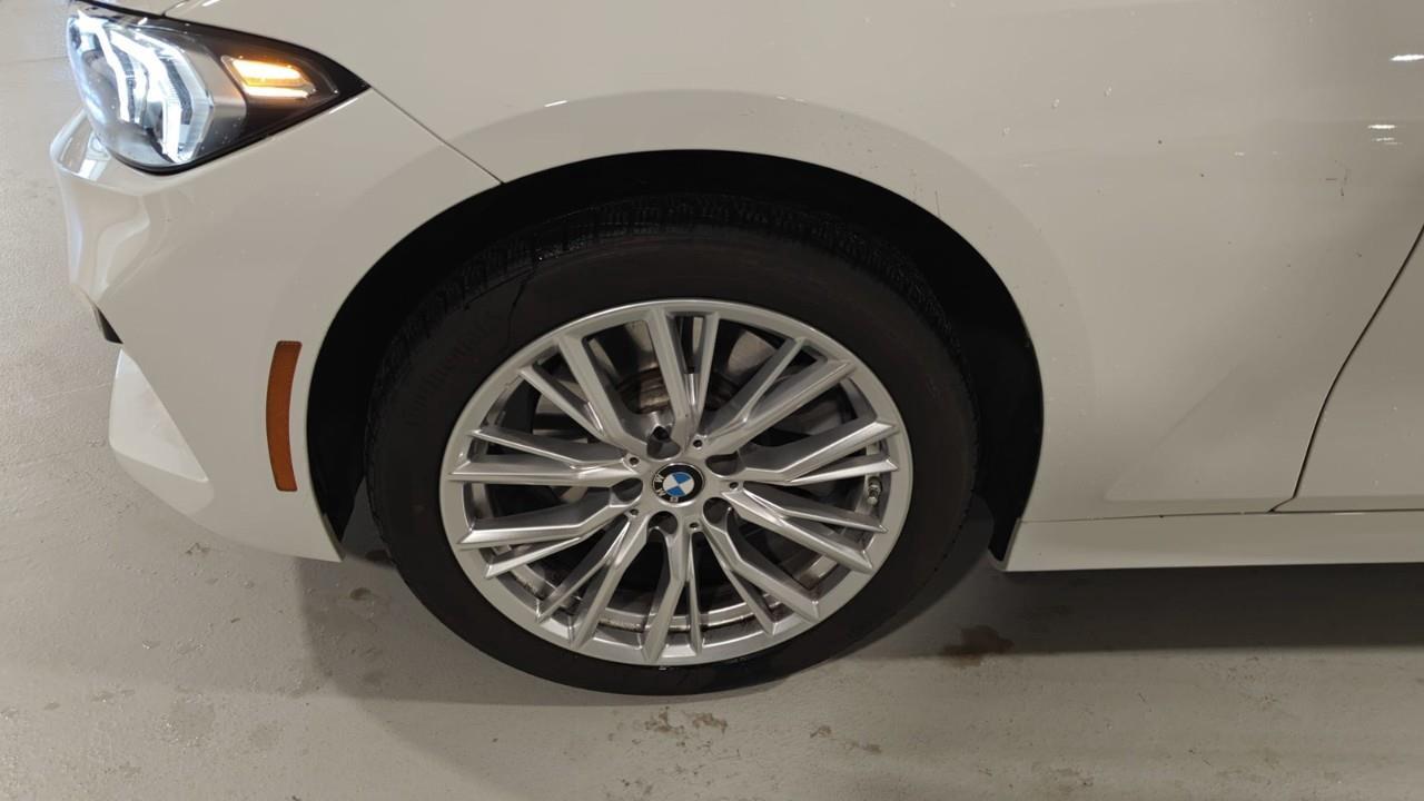 2023 BMW 330 i xDrive 4dr All-Wheel Drive Sedan Photo