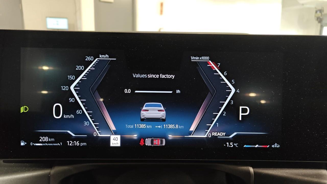 2023 BMW 330 i xDrive 4dr All-Wheel Drive Sedan Photo