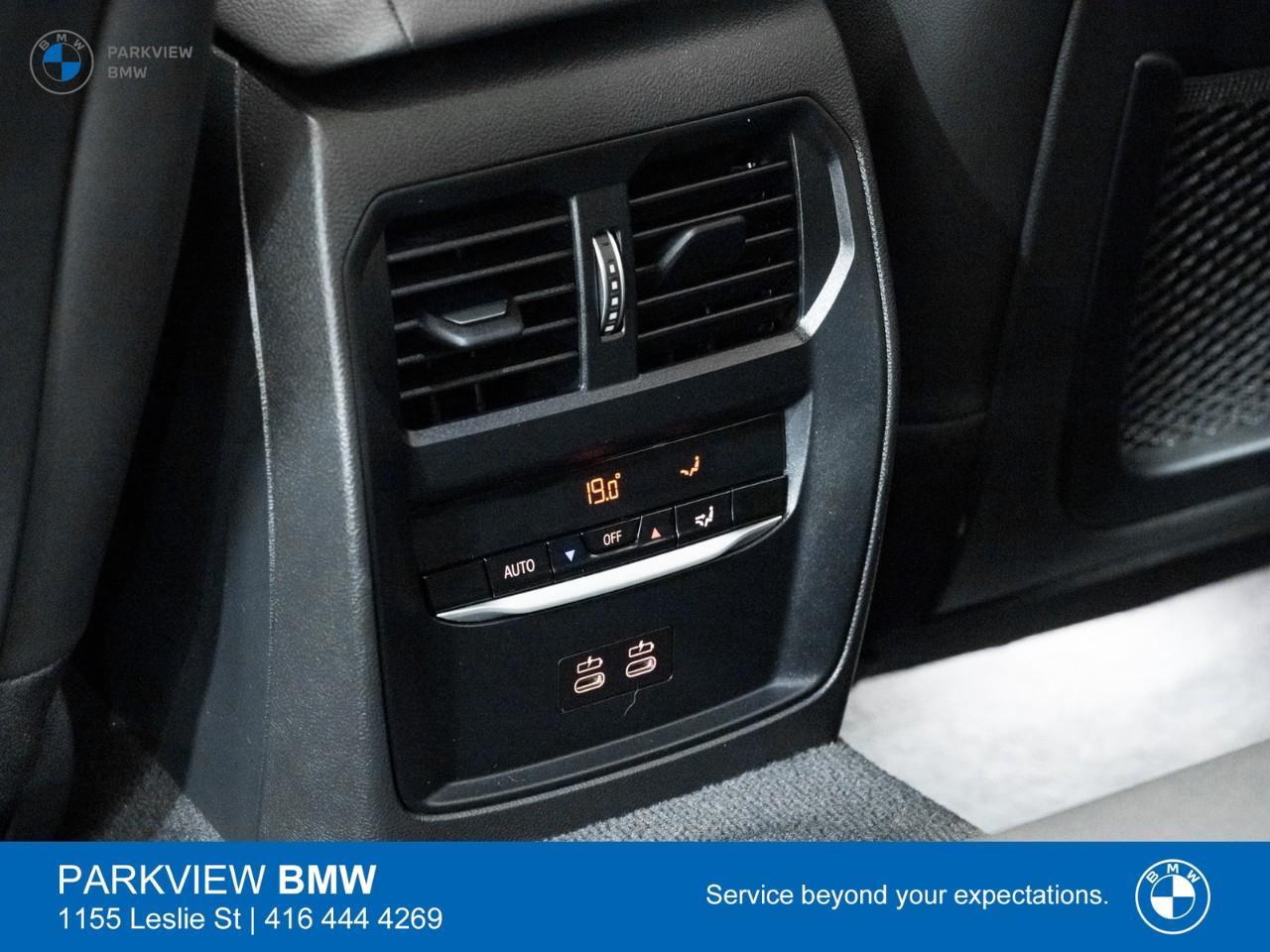 2023 BMW 330 i xDrive 4dr All-Wheel Drive Sedan Photo