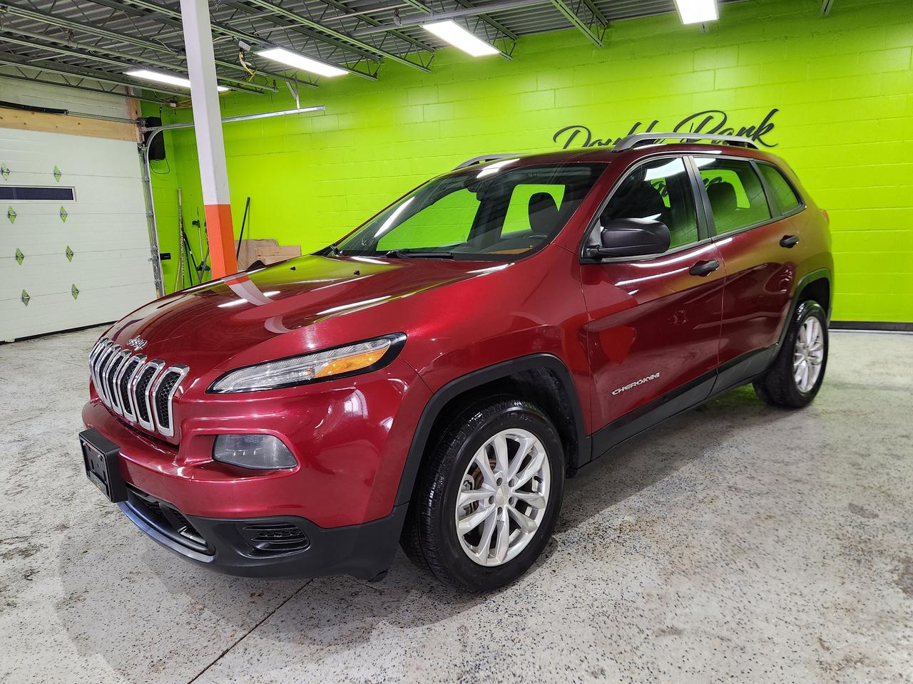 2014 Jeep Cherokee Sport NAVI REAR CAM H-TED SEAT HITCH CLEAN CARFAX Photo