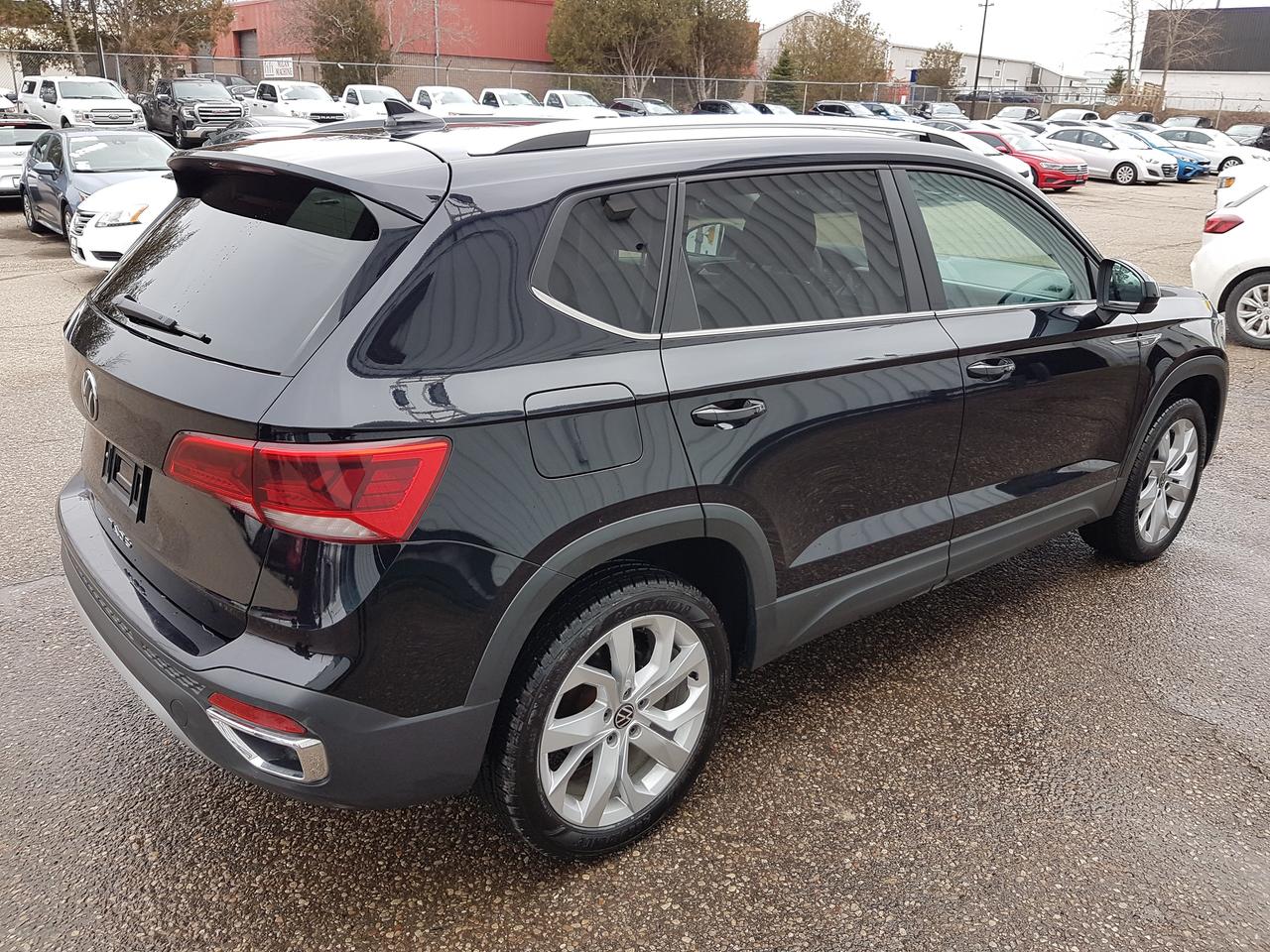 2022 Volkswagen Taos Comfortline *SUNROOF-HEATED SEATS* Photo4