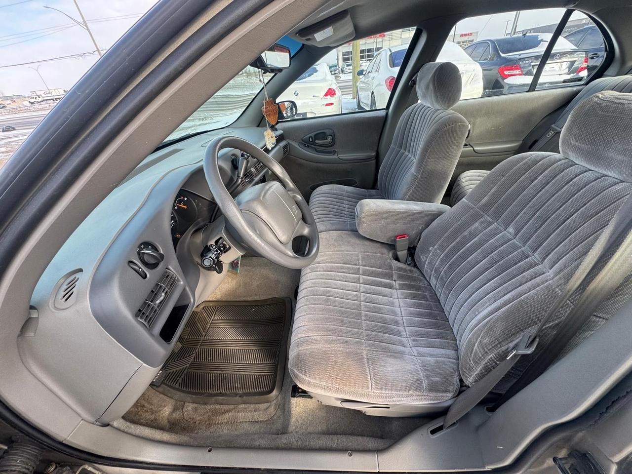 1999 Chevrolet Lumina LS, LOW KMS, ONLY 50,000KMS, GREAT SHAPE, CERT Photo