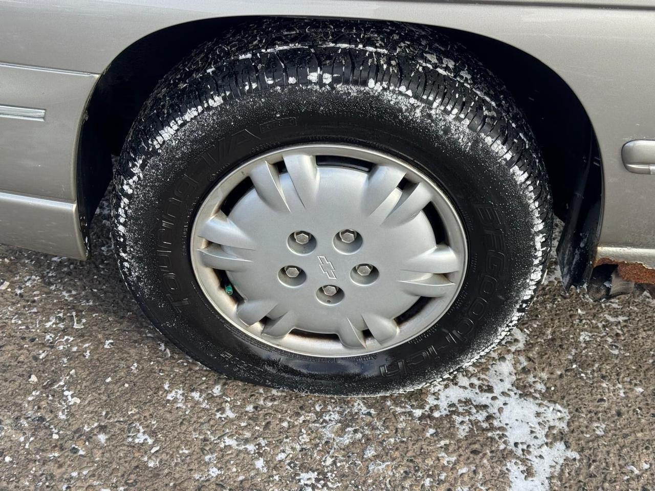 1999 Chevrolet Lumina LS, LOW KMS, ONLY 50,000KMS, GREAT SHAPE, CERT Photo