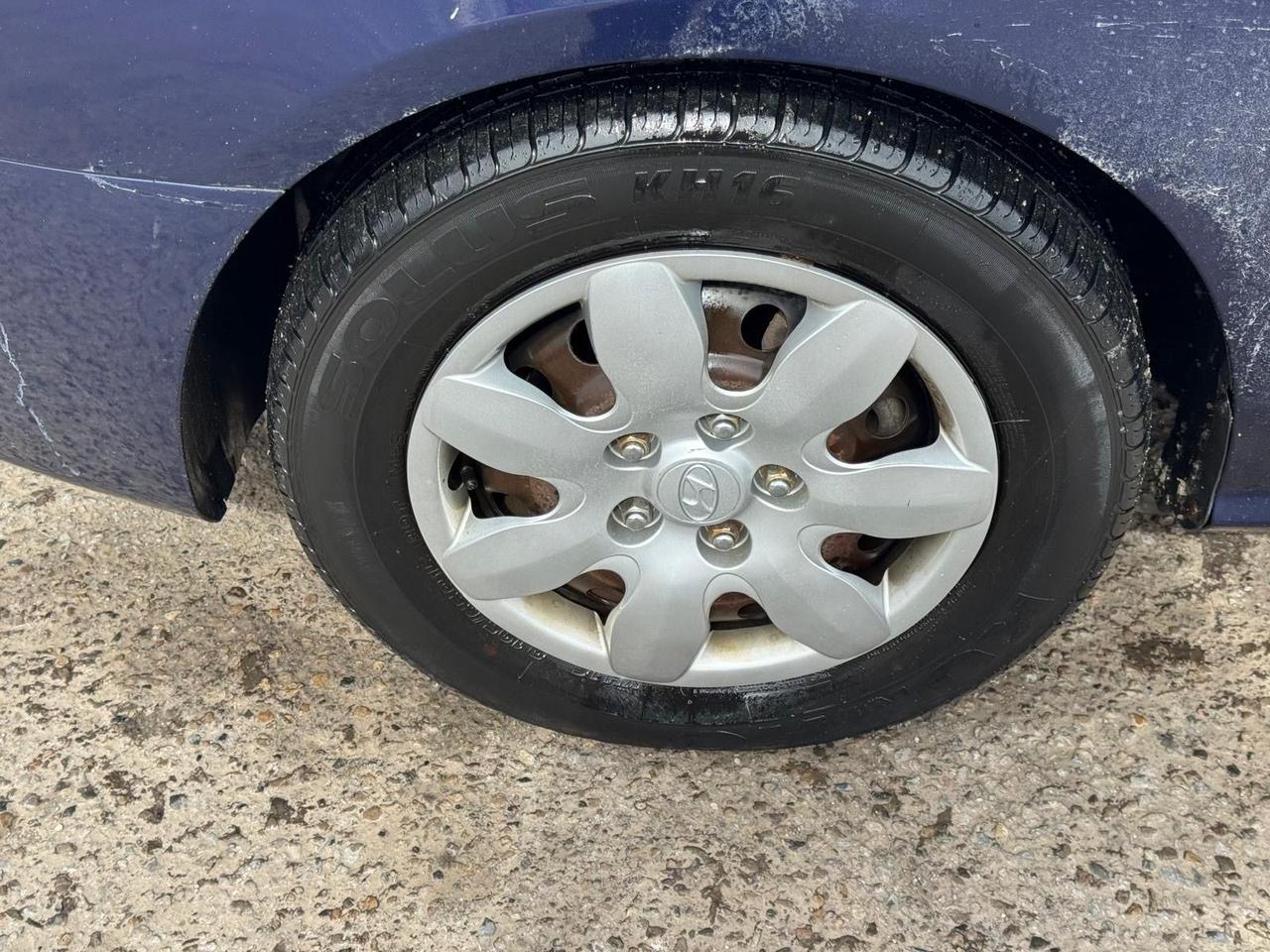 2010 Hyundai Elantra GLS, AUTO, 4 CYLINDER, ONLY 65KMS, CERTIFIED Photo