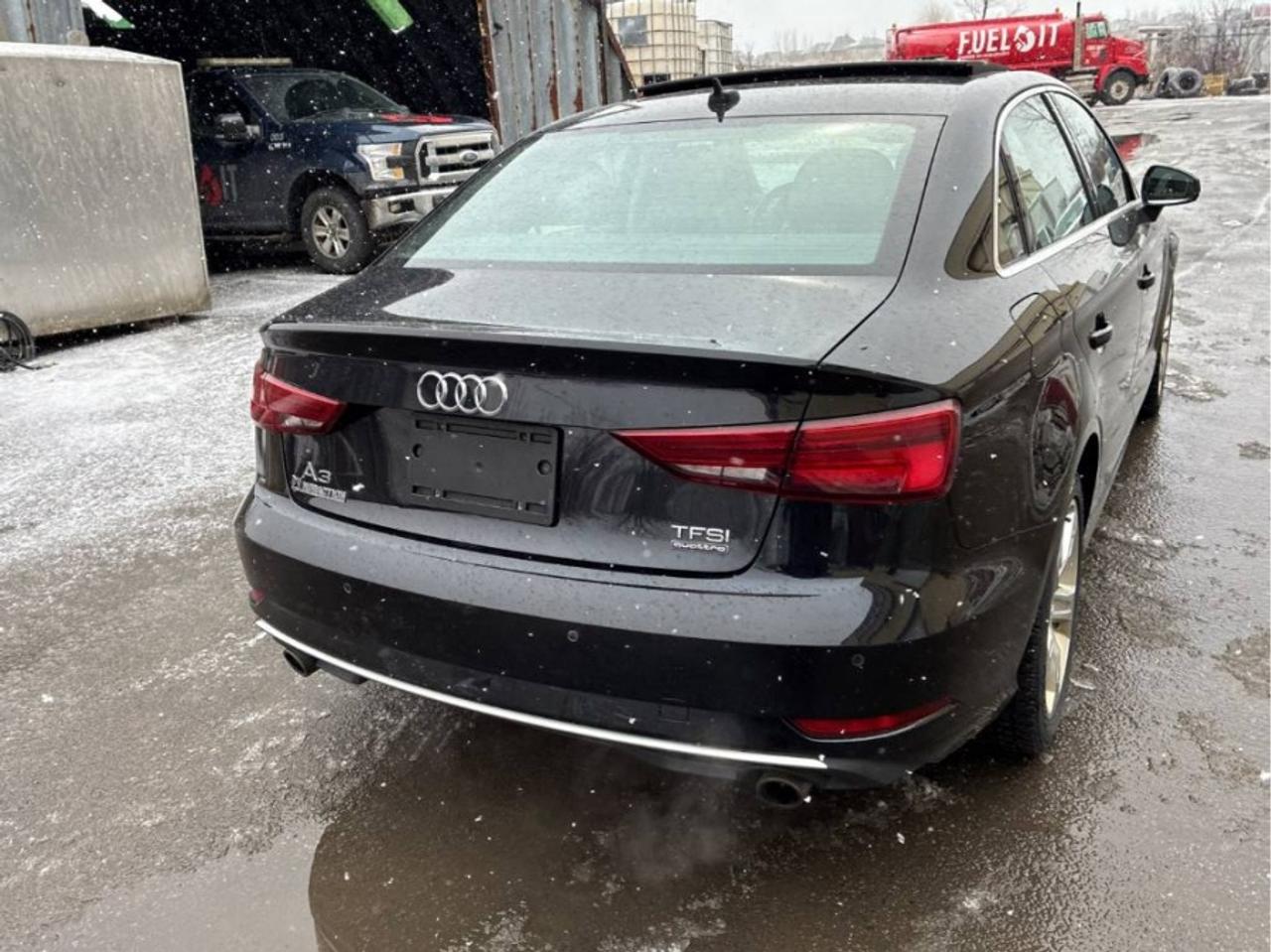 2017 Audi A3 * AWD * LOW KM * NO ACCIDENTS 2.0T QUATTRO PREMIUM Photo