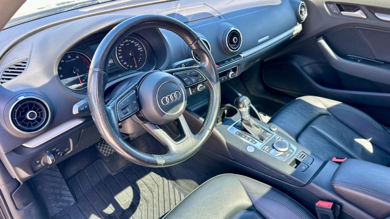 2017 Audi A3 * AWD * LOW KM * NO ACCIDENTS 2.0T QUATTRO PREMIUM Photo