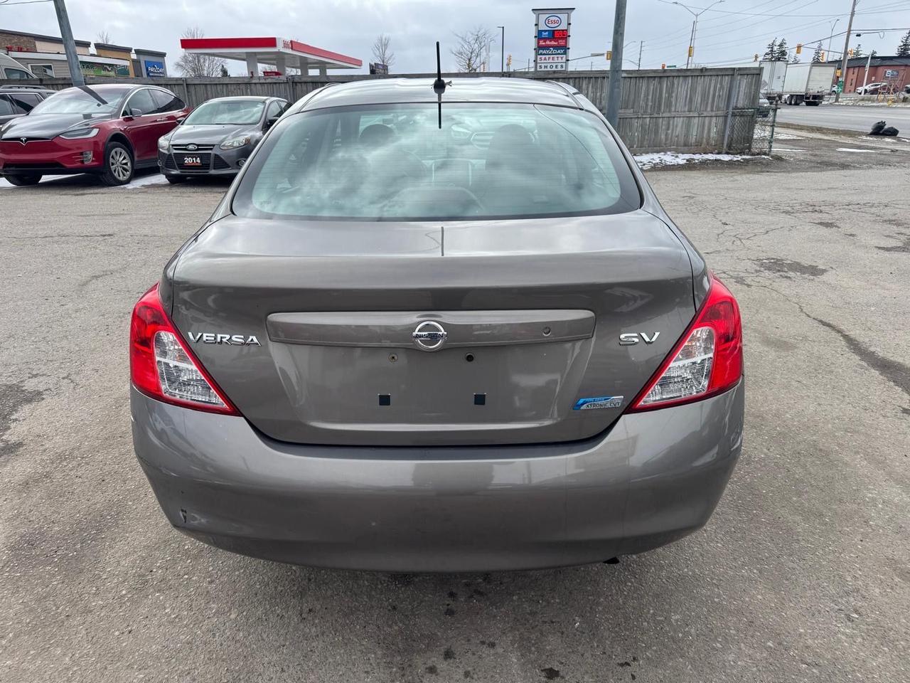 2012 Nissan Versa SV, SEDAN, 4 CYL, AUTO, ONLY 70KMS, CERTIFIED Photo3