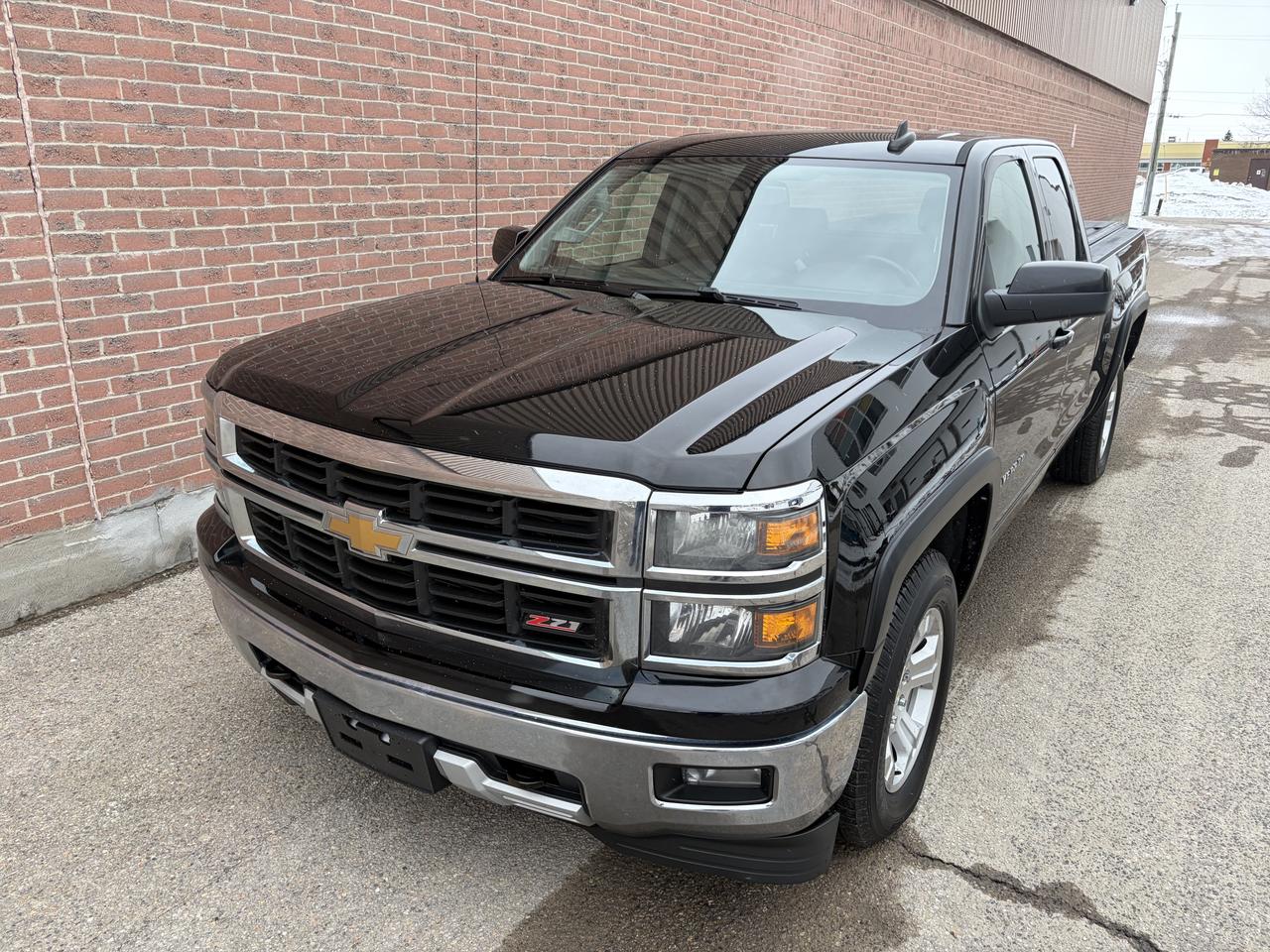 2015 Chevrolet Silverado 1500 LT Photo