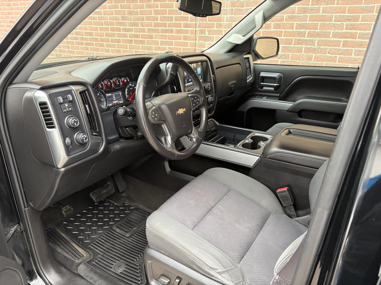 2015 Chevrolet Silverado 1500 LT Photo