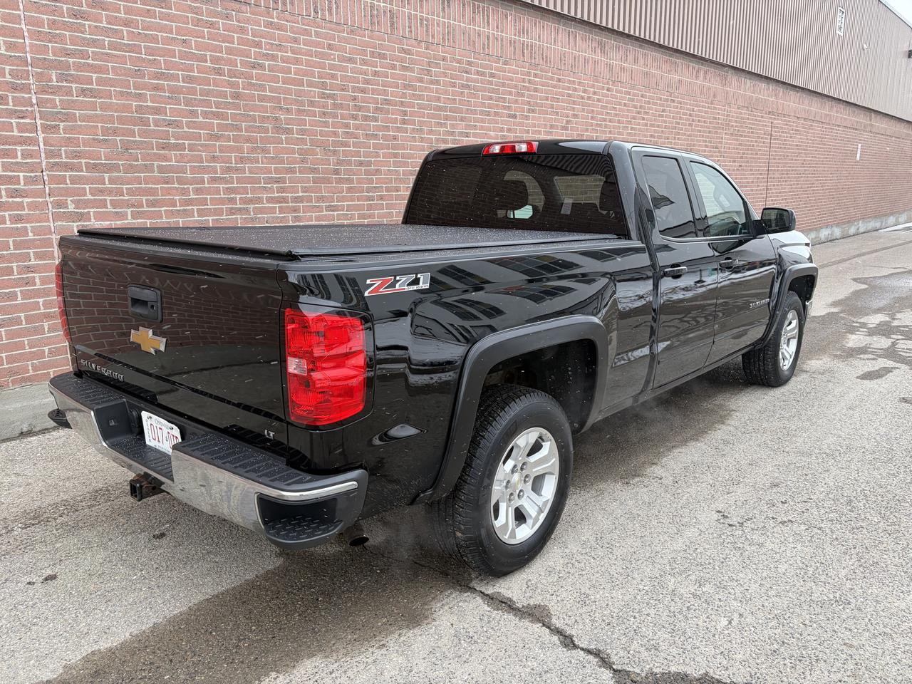 2015 Chevrolet Silverado 1500 LT Photo