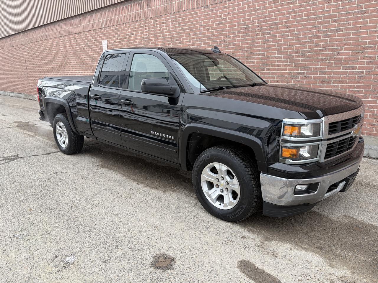2015 Chevrolet Silverado 1500 LT Photo