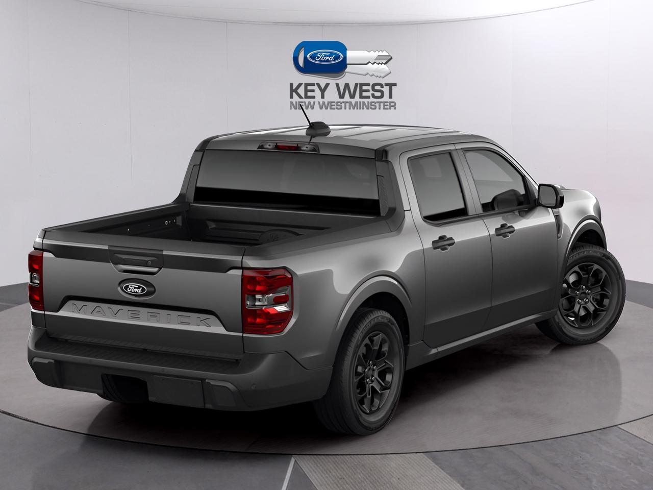 2026 Ford Maverick XLT AWD SuperCrew Photo2