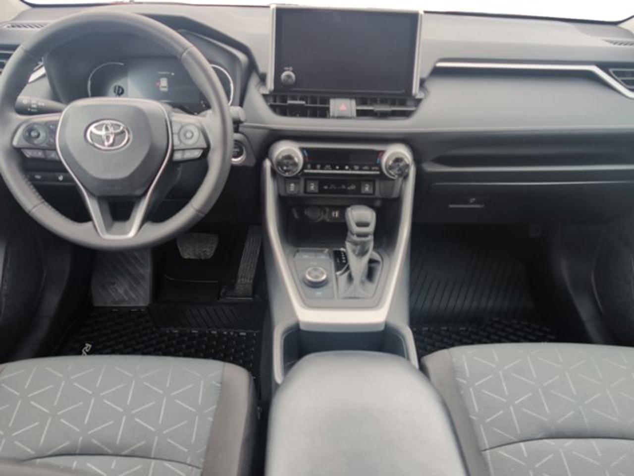 2025 Toyota RAV4 Hybrid XLE - Photo #12