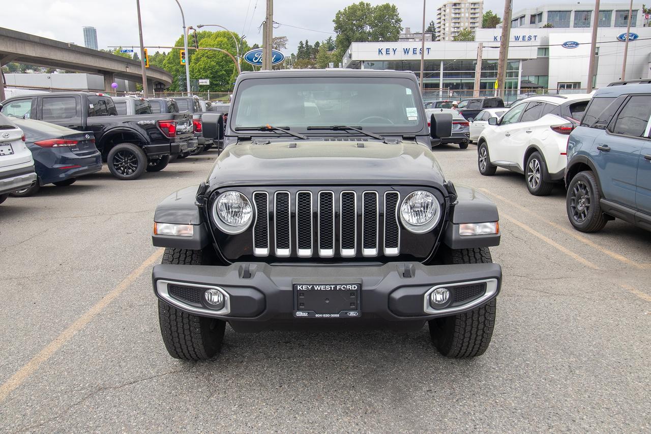 2023 Jeep Wrangler Sahara Photo2