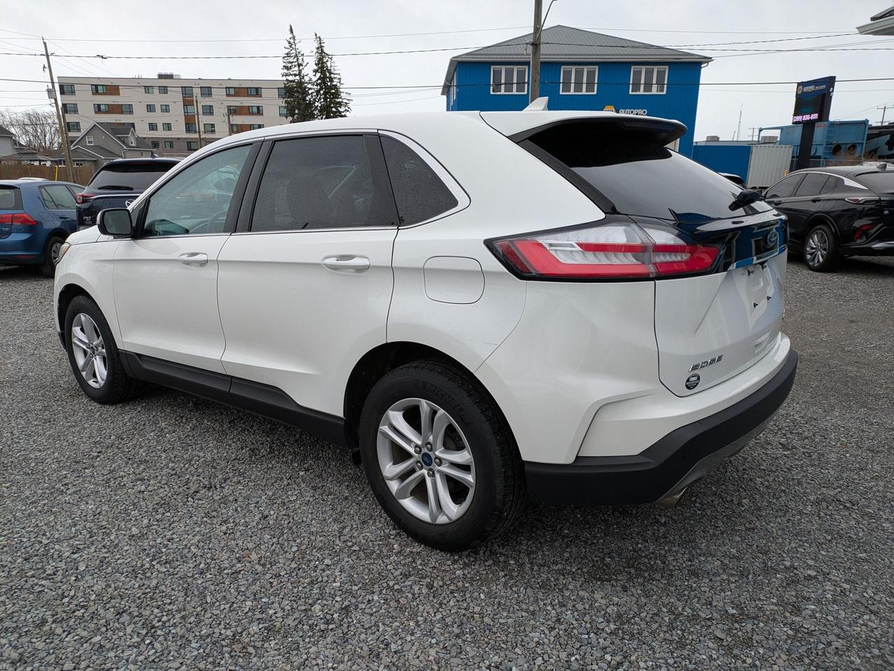 2020 Ford Edge SEL FWD Photo