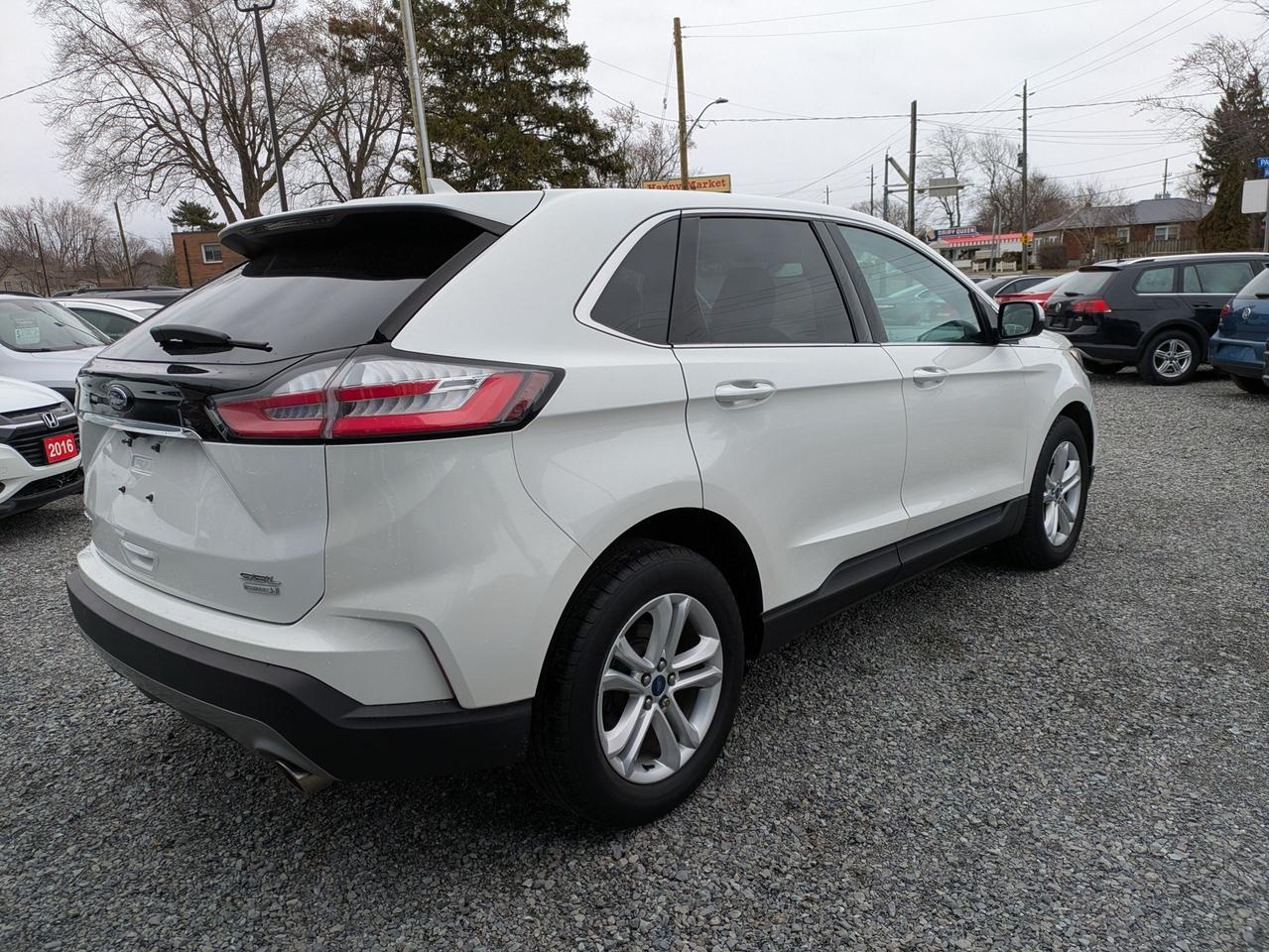 2020 Ford Edge SEL FWD Photo4
