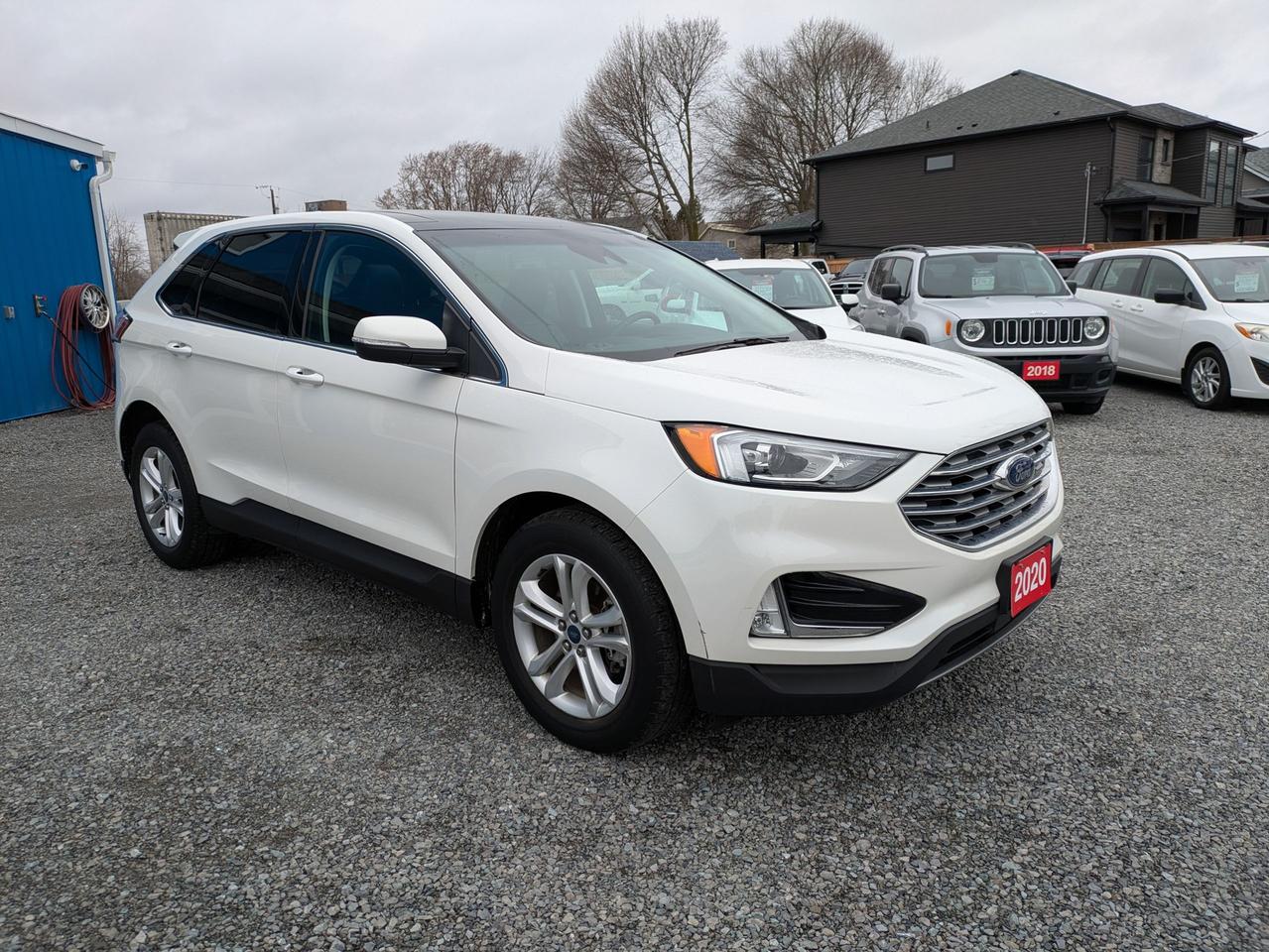 2020 Ford Edge SEL FWD Photo