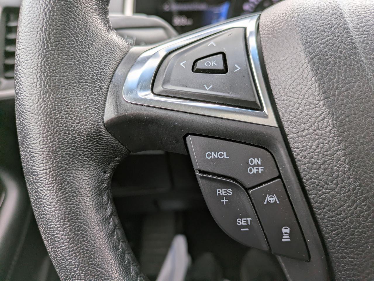 2020 Ford Edge SEL FWD Photo