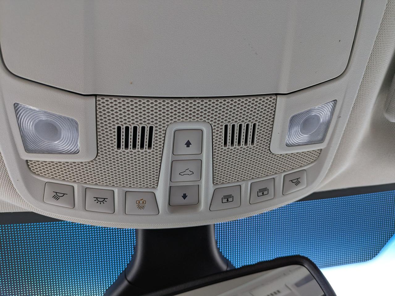 2020 Ford Edge SEL FWD Photo