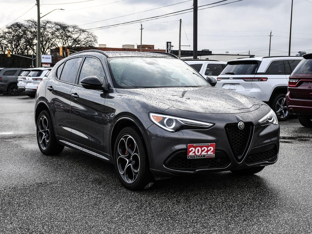 2022 Alfa Romeo Stelvio Veloce AWD Photo