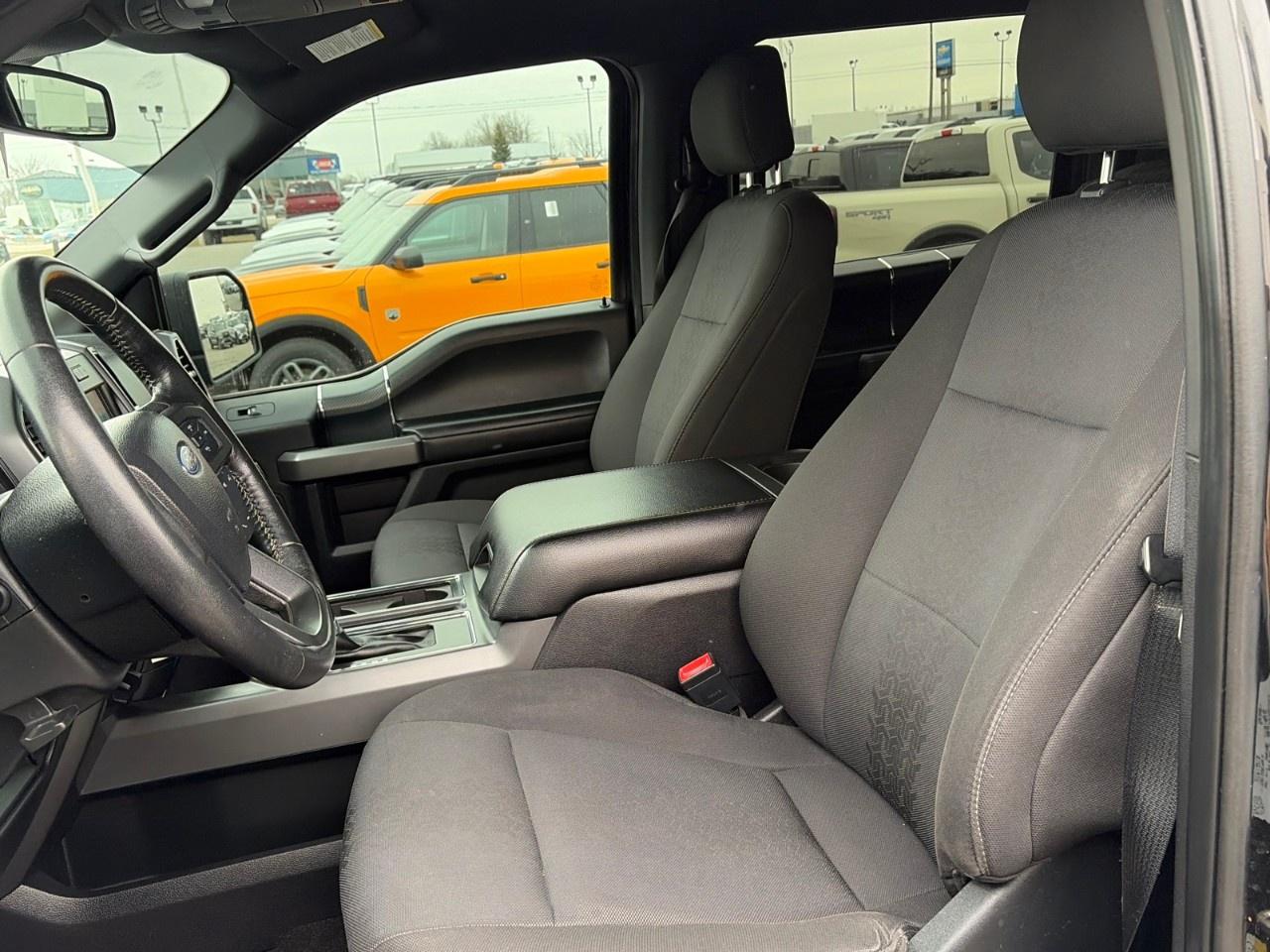 2019 Ford F-150 XLT 4WD SuperCrew 5.5' Box Photo