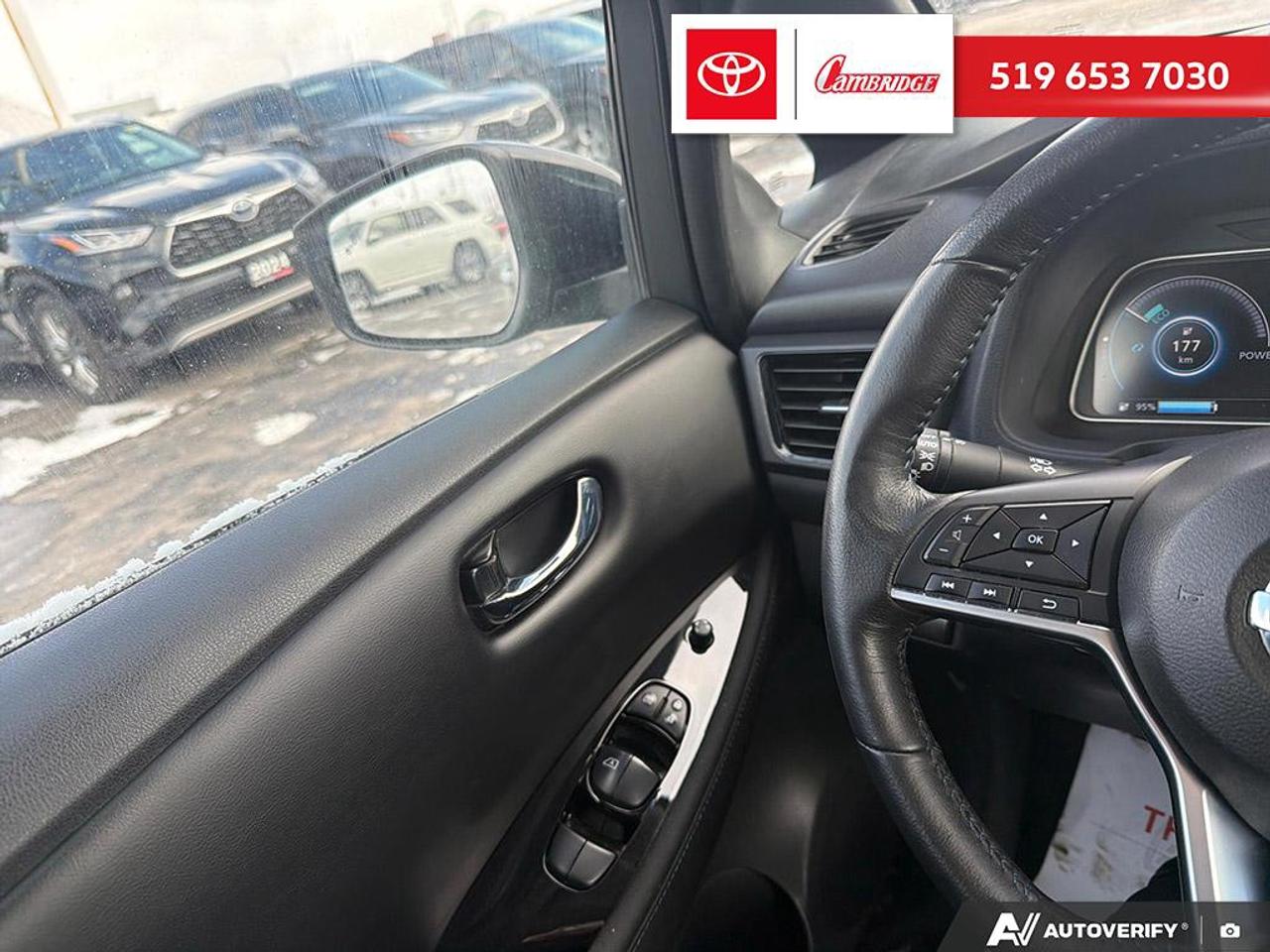 2018 Nissan Leaf SV Photo