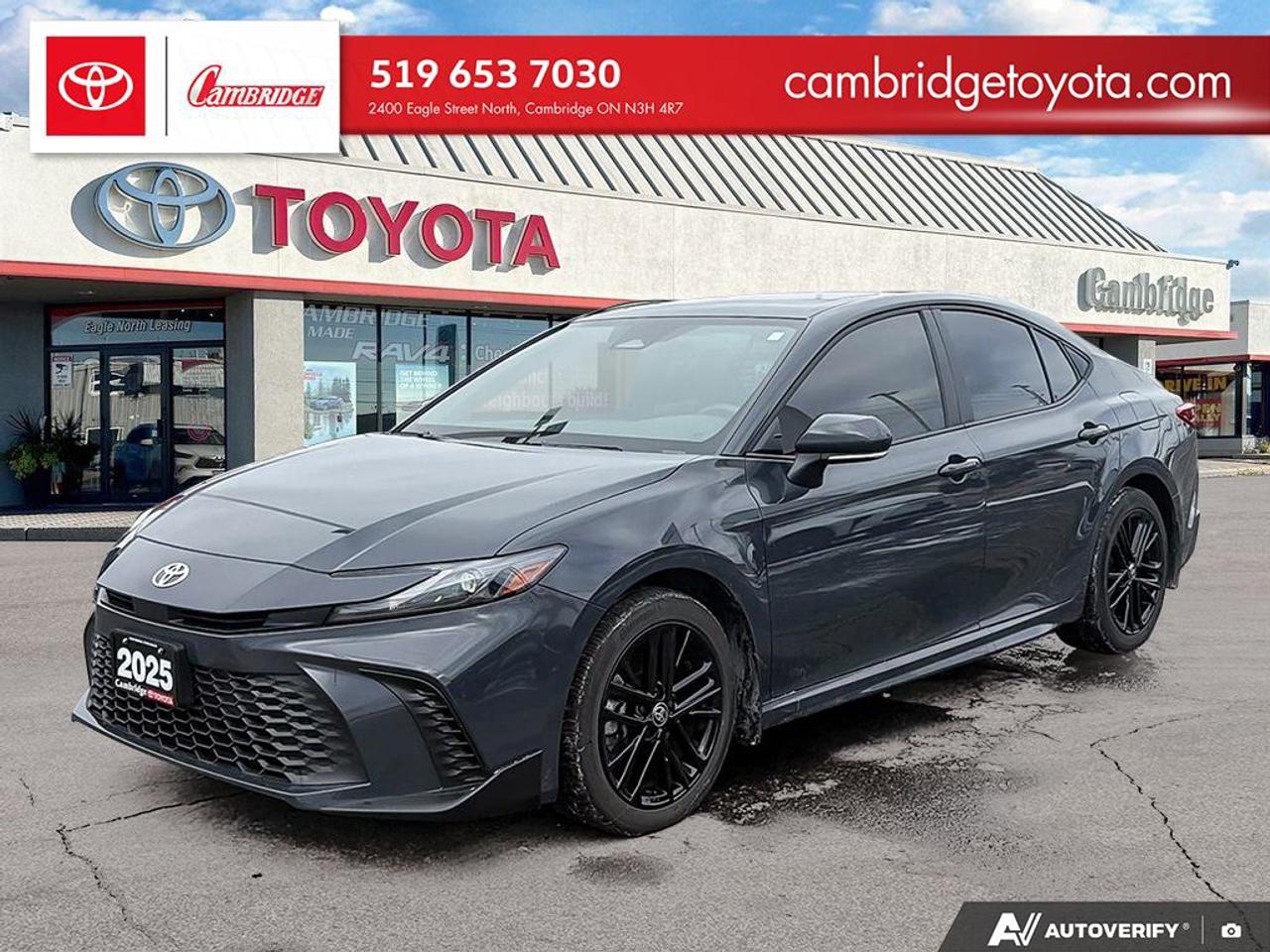 2025 Toyota Camry SE Upgrade Photo0