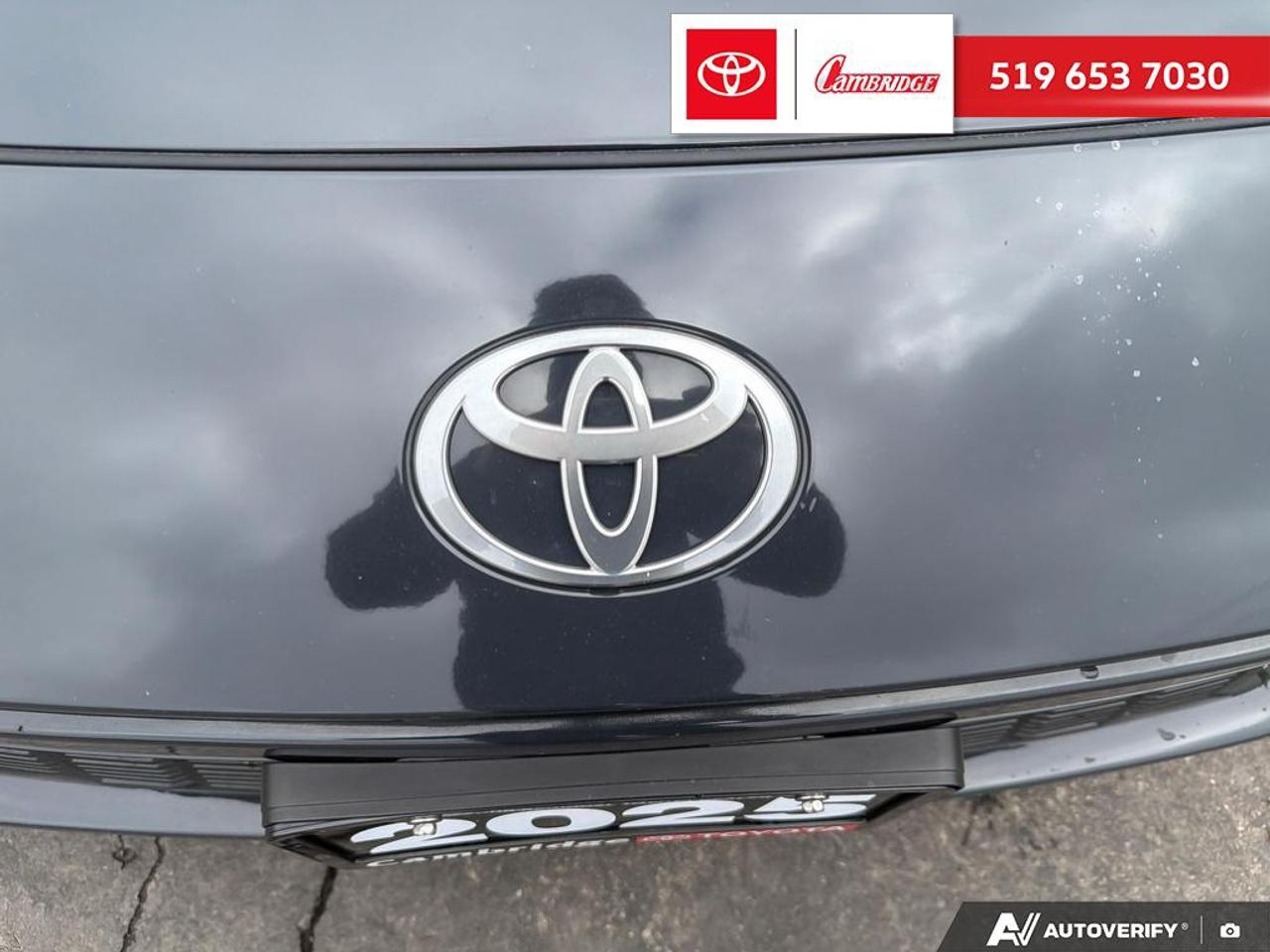 2025 Toyota Camry SE Upgrade Photo