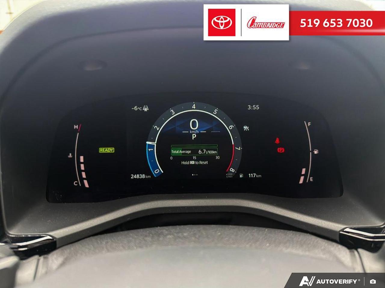 2025 Toyota Camry SE Upgrade Photo