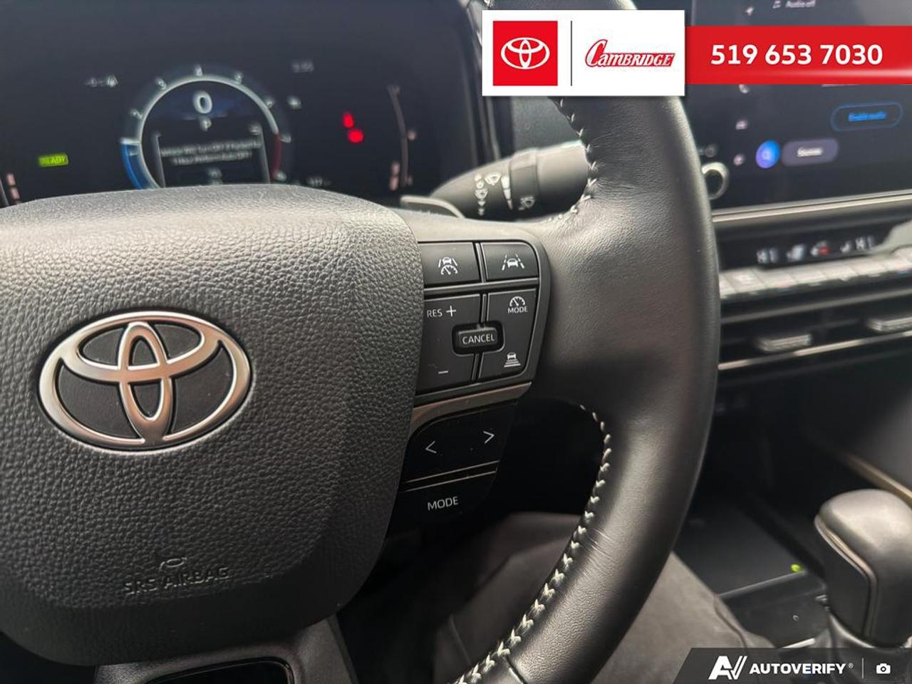 2025 Toyota Camry SE Upgrade Photo