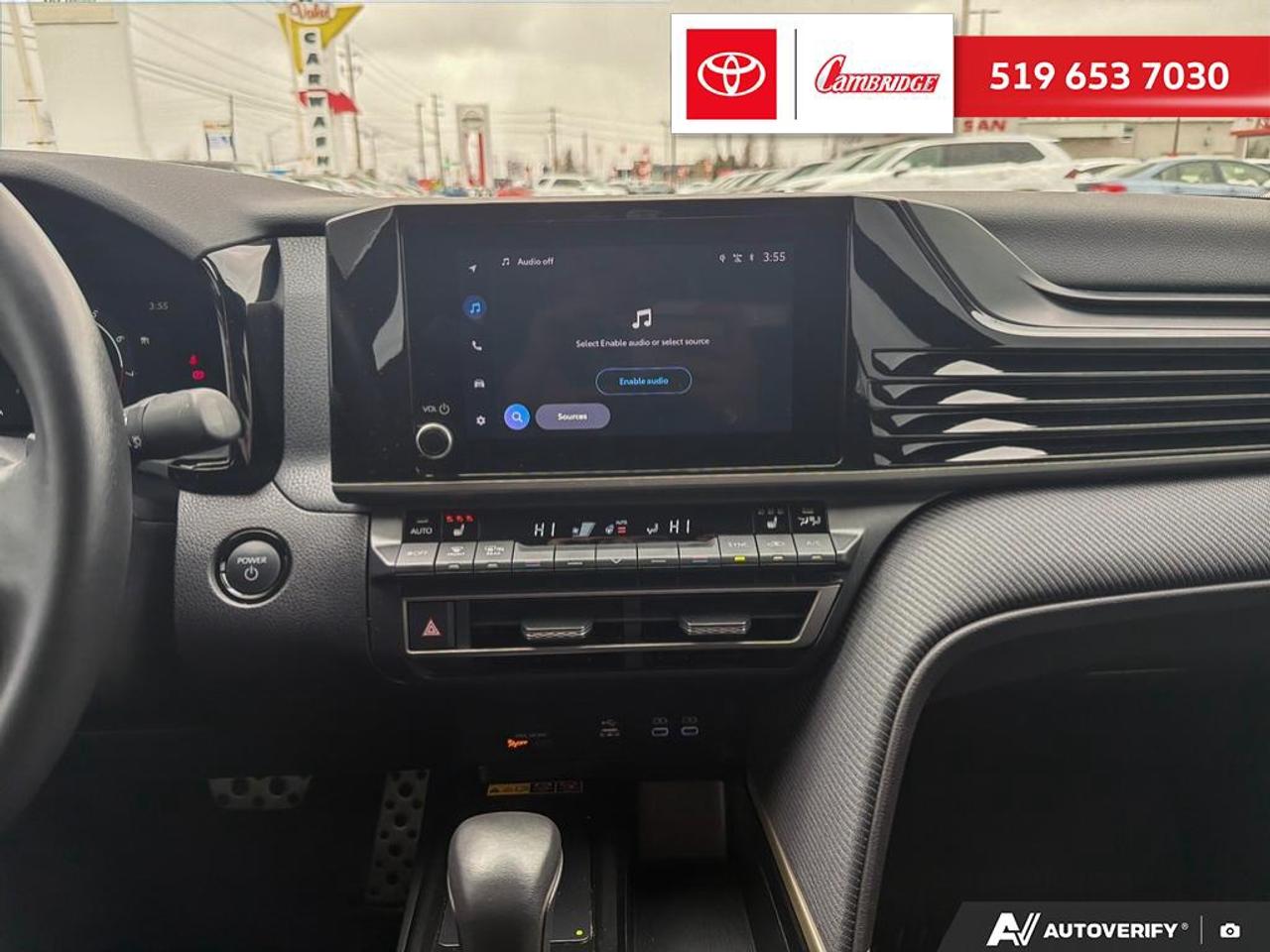 2025 Toyota Camry SE Upgrade Photo